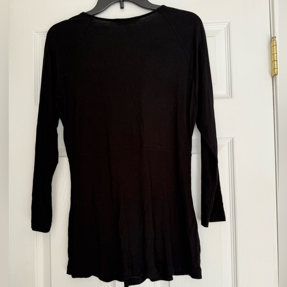 BCBGMaxAzria Black Twist-Front Long Sleeve Top - Picture 2 of 3